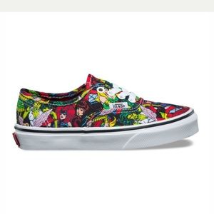 Kids Marvel X Vans Size 6 NIB